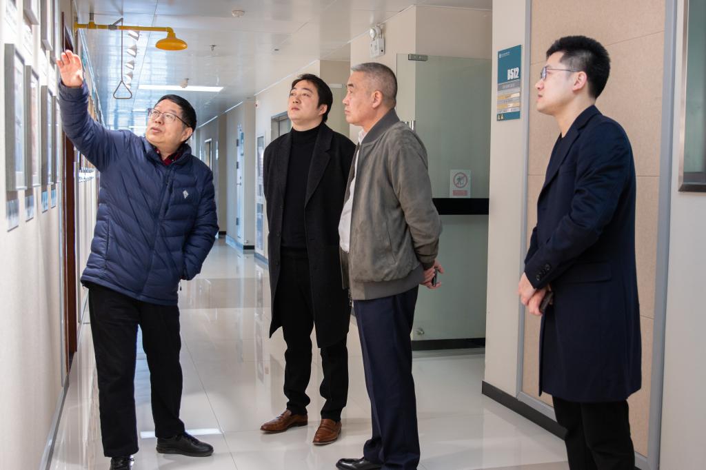 創新驅動未來，科技賦能健康 浙江中堅科技股份董事長吳明根一行蒞臨未來食品科學中心參觀交流